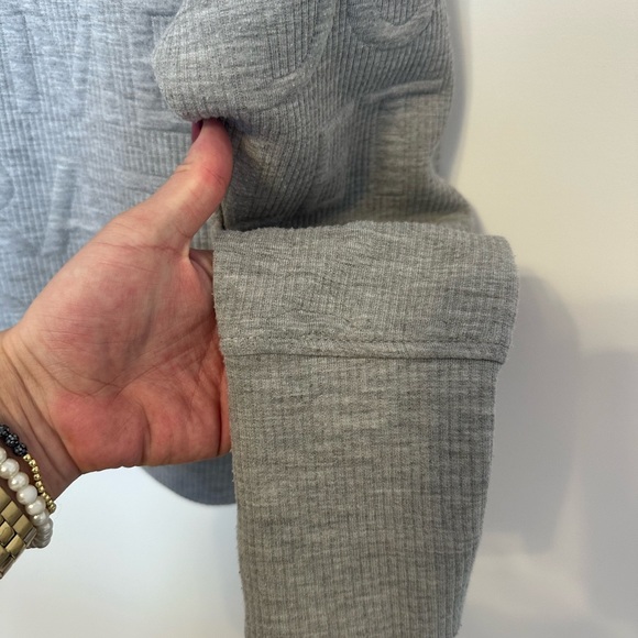 ⛱️ 2/20$ Jacqueline de Yong Only grew puffy embroidery in grey - Picture 6 of 8